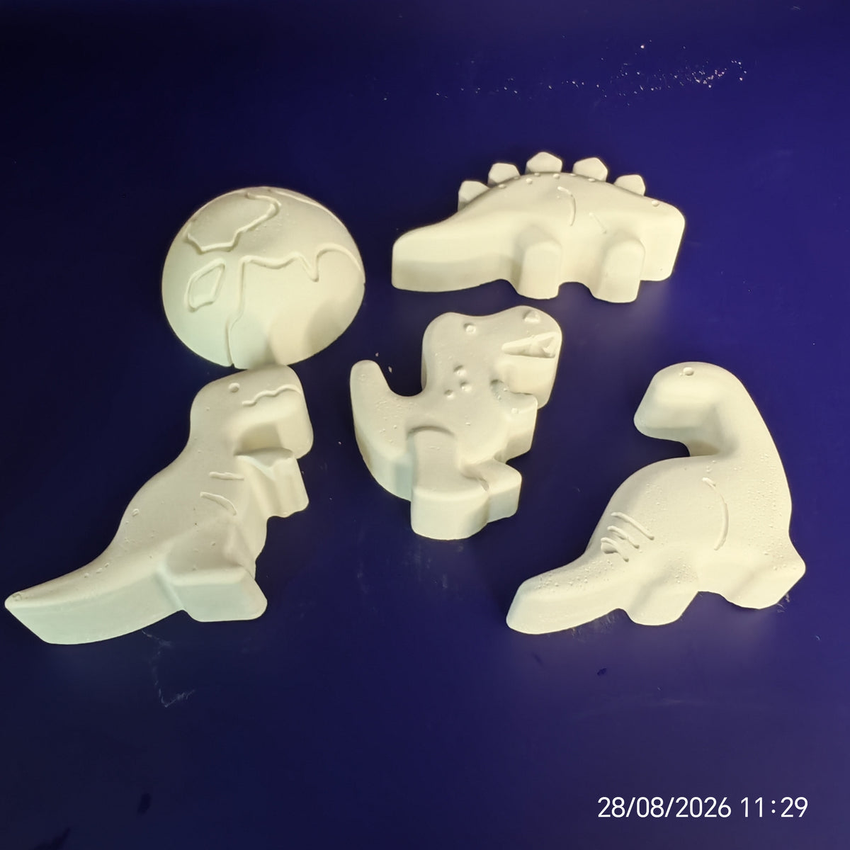 Party Kit for 5 - Dinosaurs