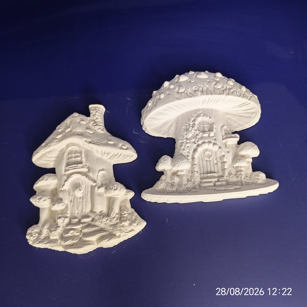 Toadstool Cottages Paintable Kit