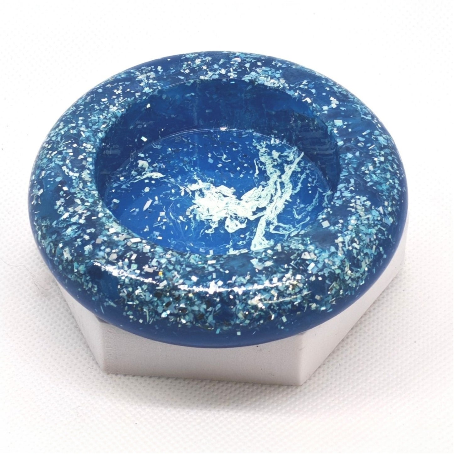 Round Tea Light Holder in Deep Blue Glitter