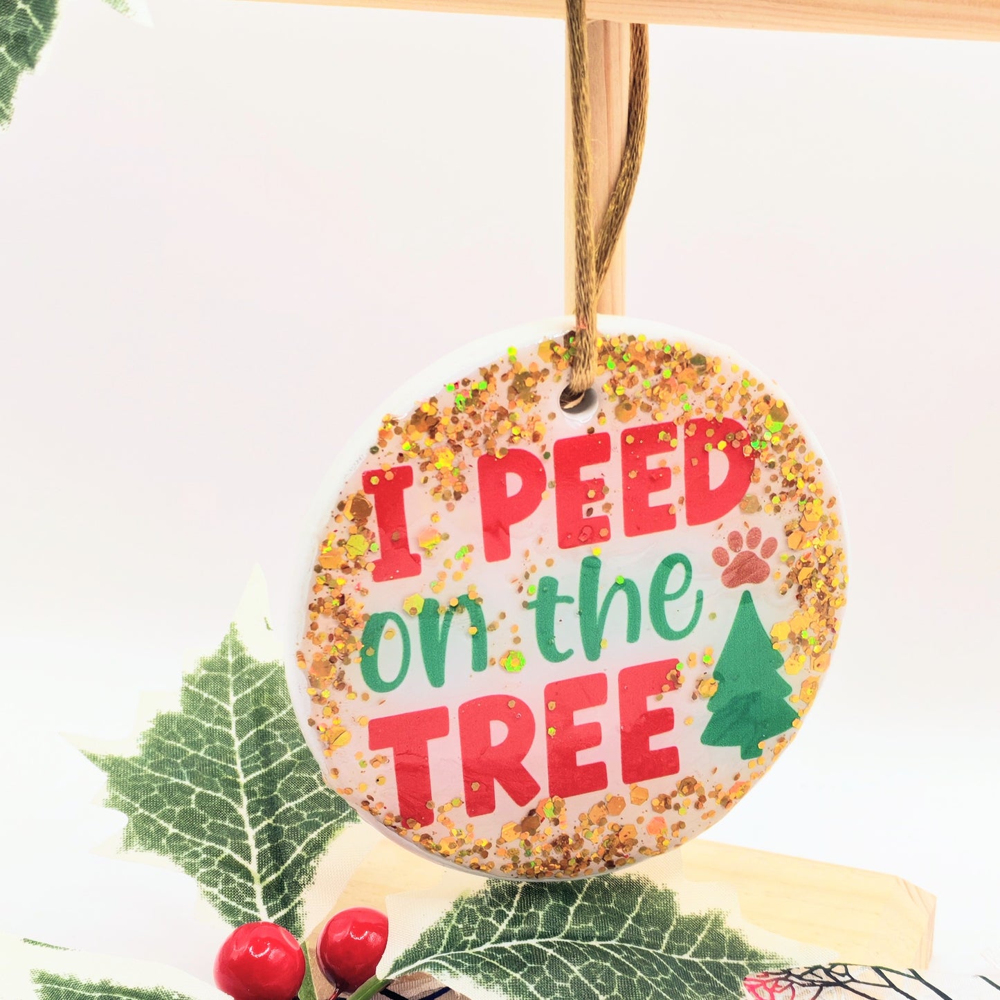 Ceramic Round Tree Decoration I peed on the tree