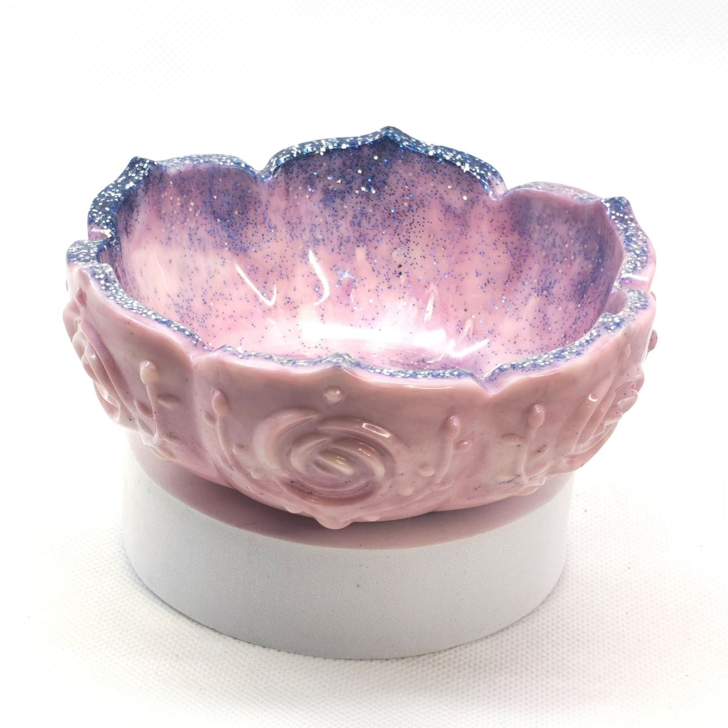 Rose Bowl Lilac and Blue Glitter