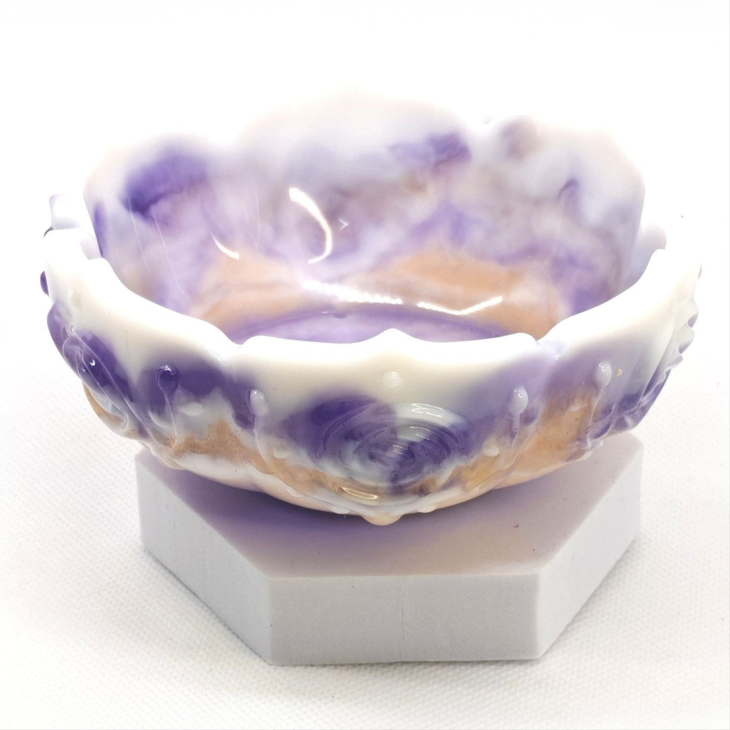 Rose Bowl Lilac and Gold